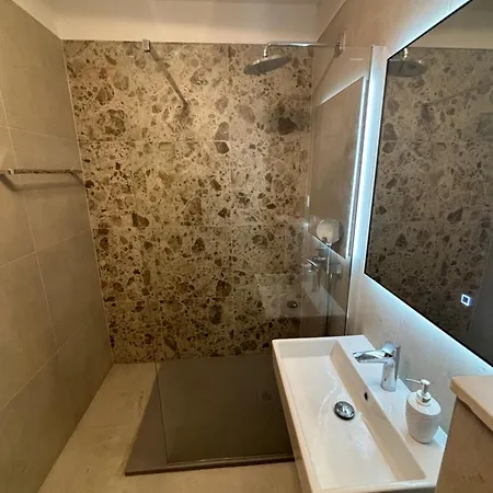 Апартаменты Kates Place Centar